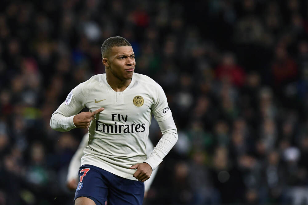 应帆科技CBNData消费品类趋势追踪大模型获国家网信办算法备案